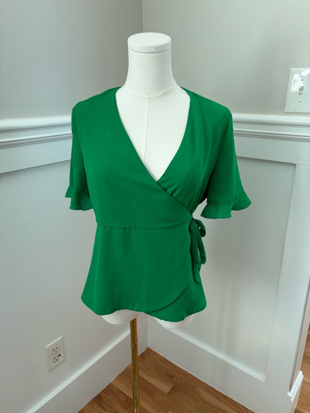 Zara Trafaluc Green Wrapt Blouse Flutter Sleeve Tie Waist Size S